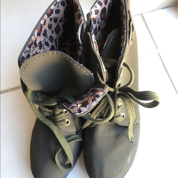 Booties - Picture 2 of 4